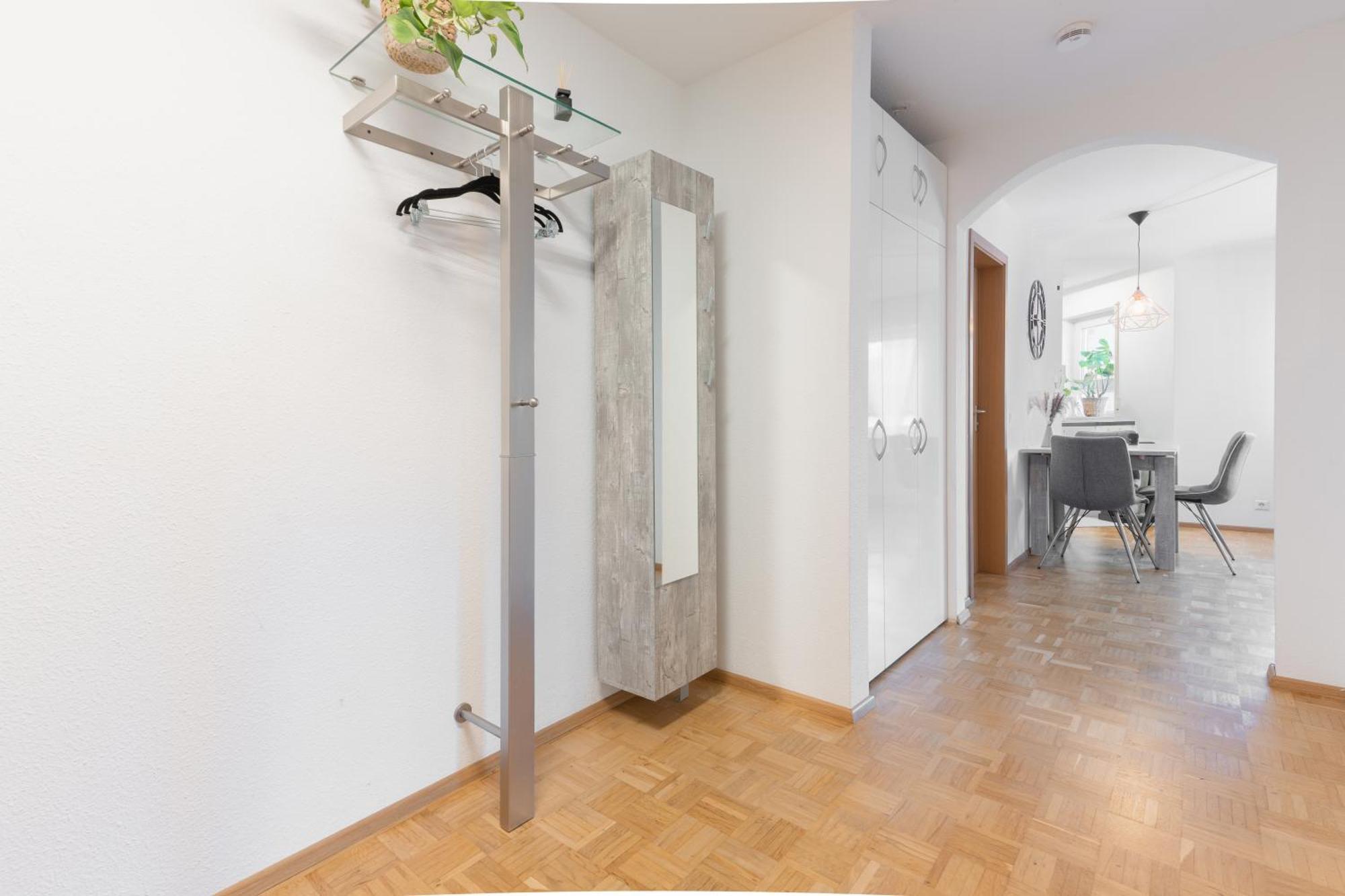 Untersee-Suite Istayunixi Seenaehe-Terrasse-Workspace-Netflix-Parkplatz Радольфцелль  Экстерьер фото